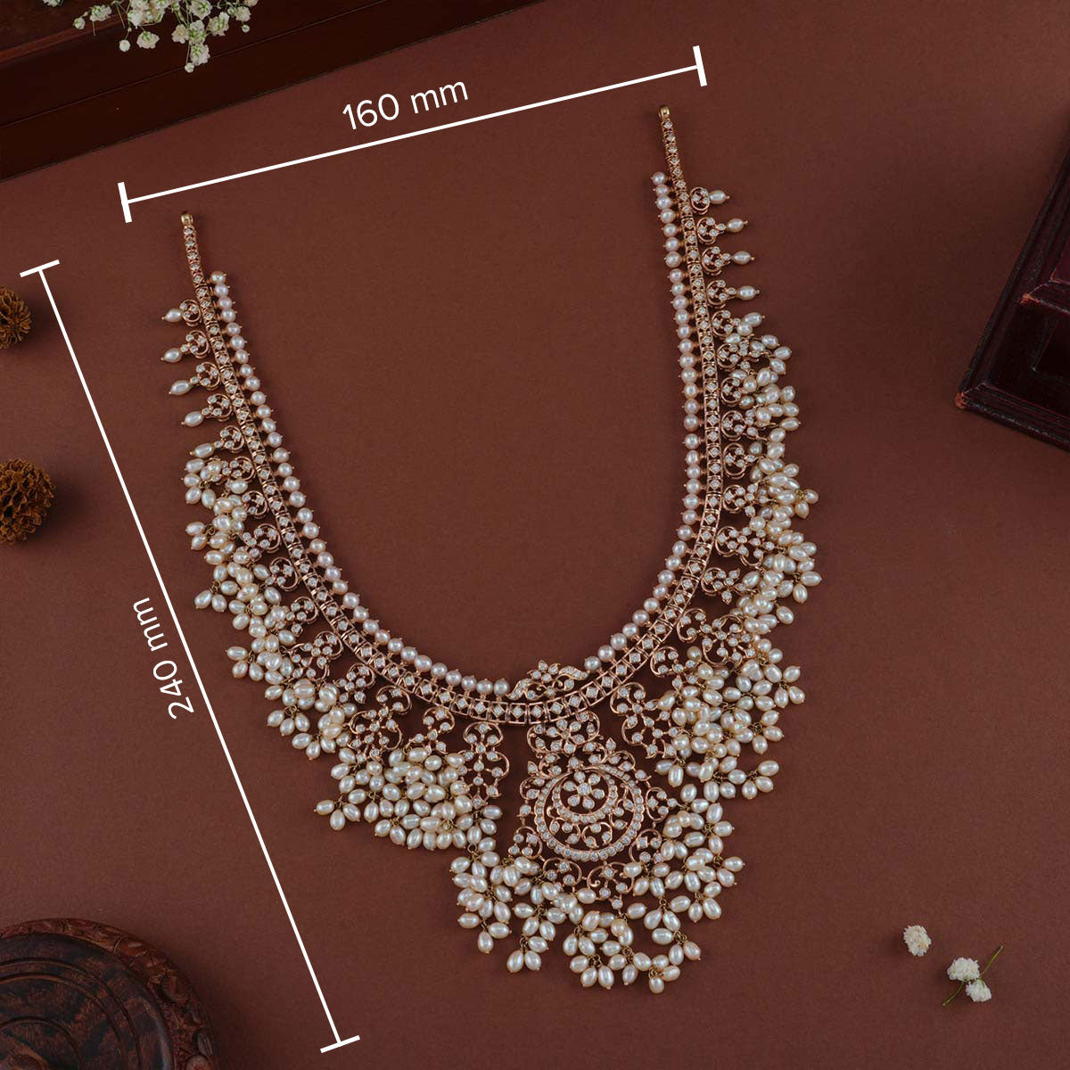 Tanishka Guttapusalu Long Necklace