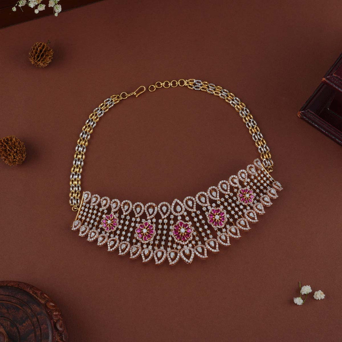 Classy Look! Choker