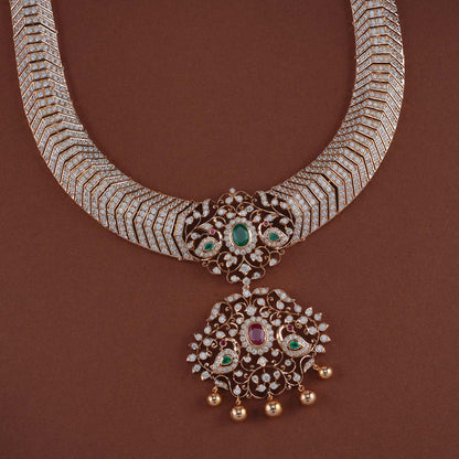 Mirnali Long Necklace