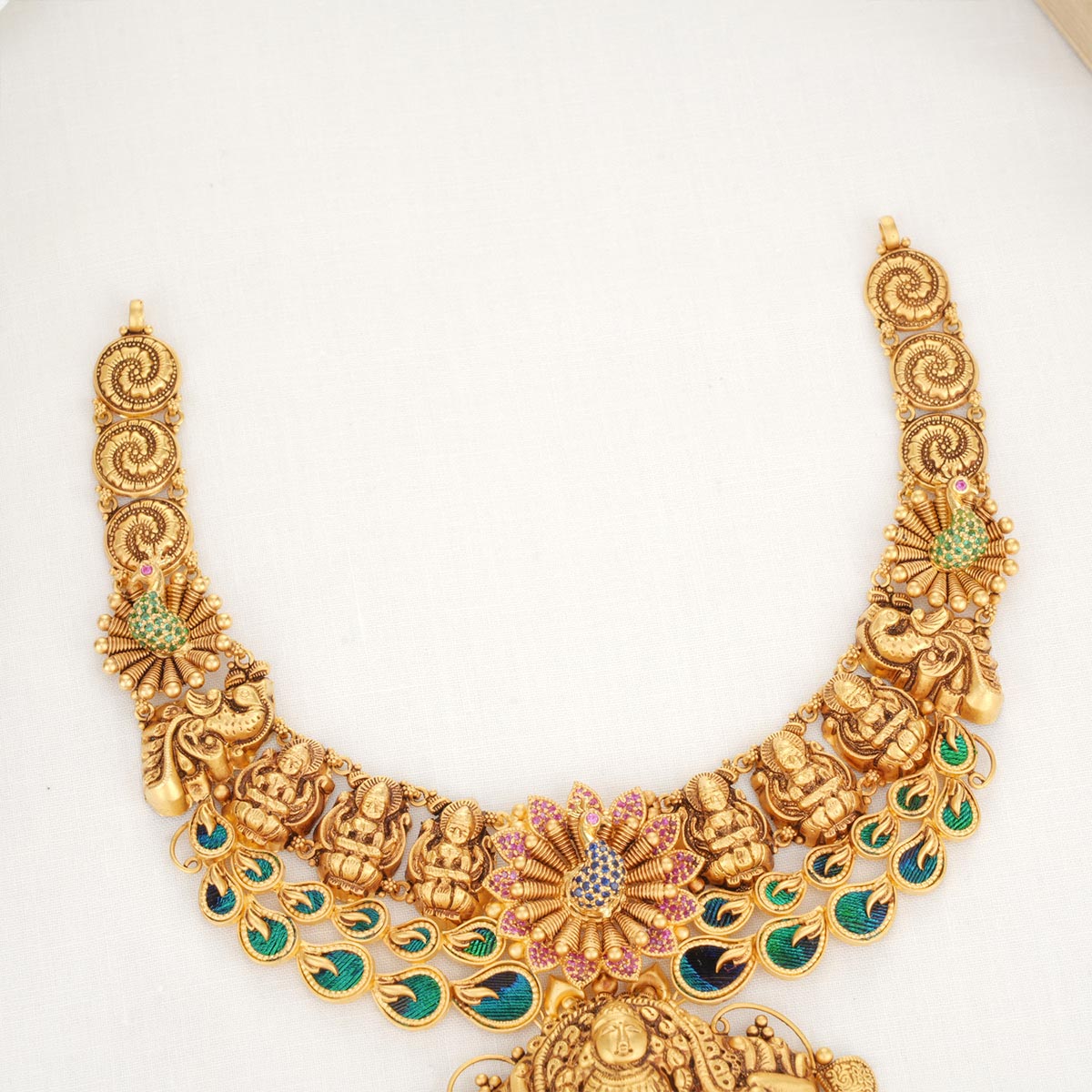 Charming Nagas Short Necklace