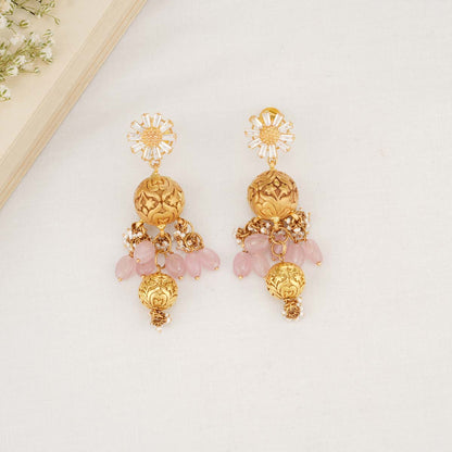 Spiffy Short Necklace Set