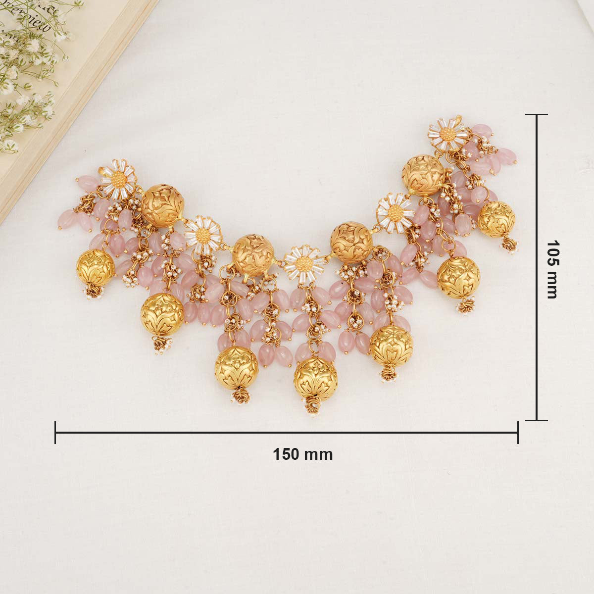 Spiffy Short Necklace Set