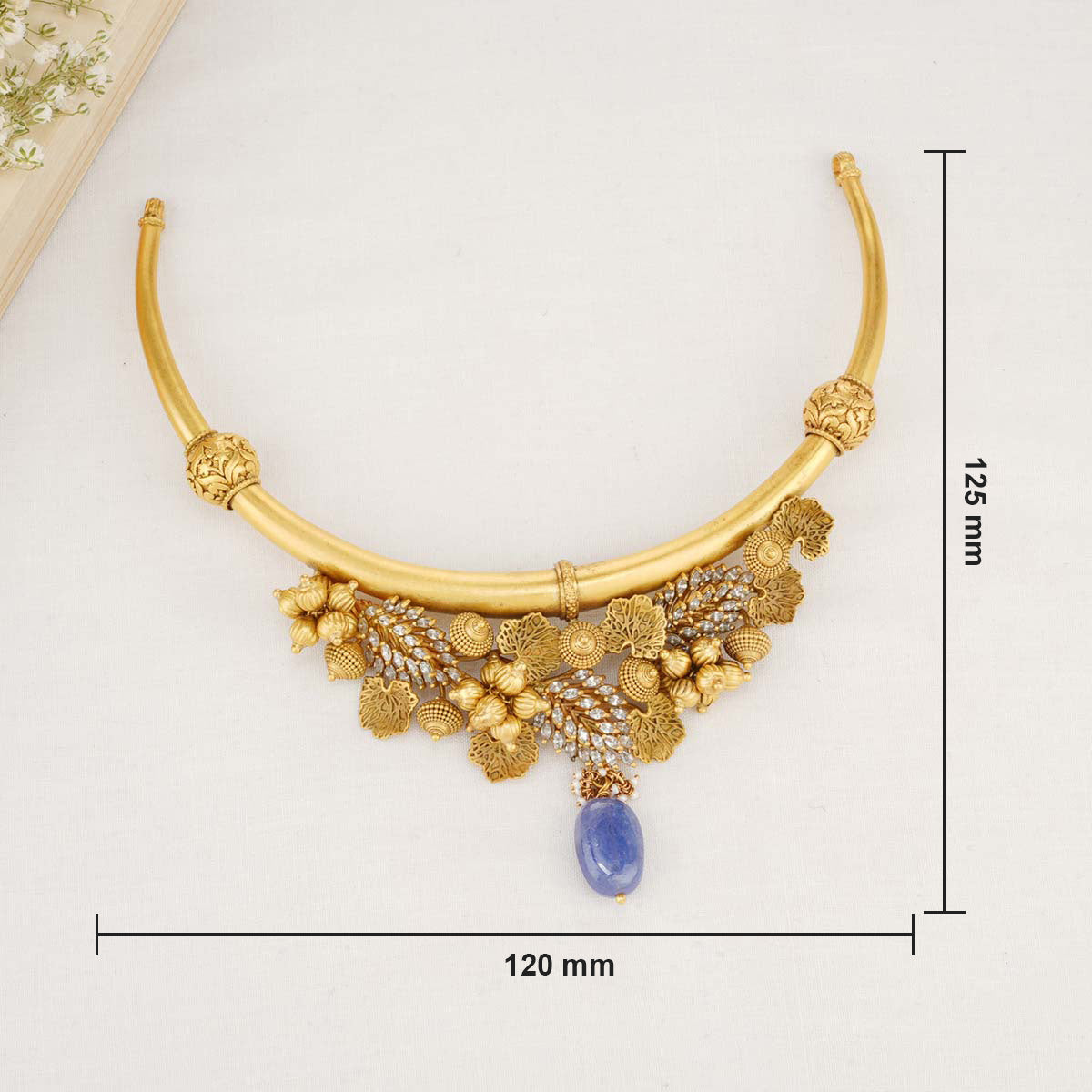 Gorgeous Short Necklace Set