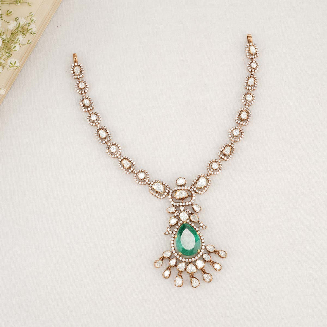 Diva Victorian Necklace