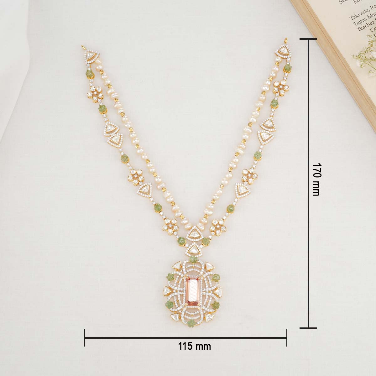 Charika Facinate Necklace Set