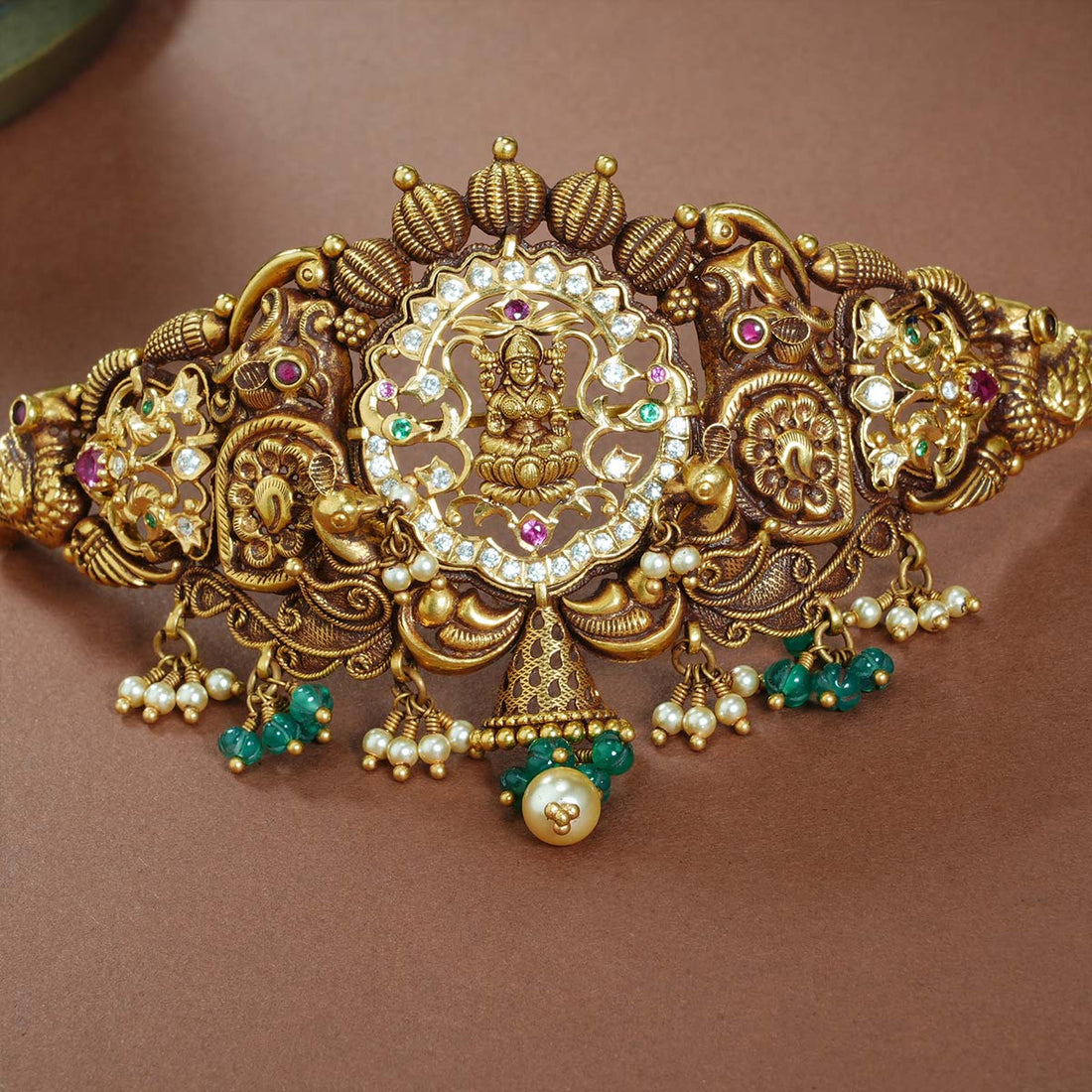 Vanisha Antique Choker