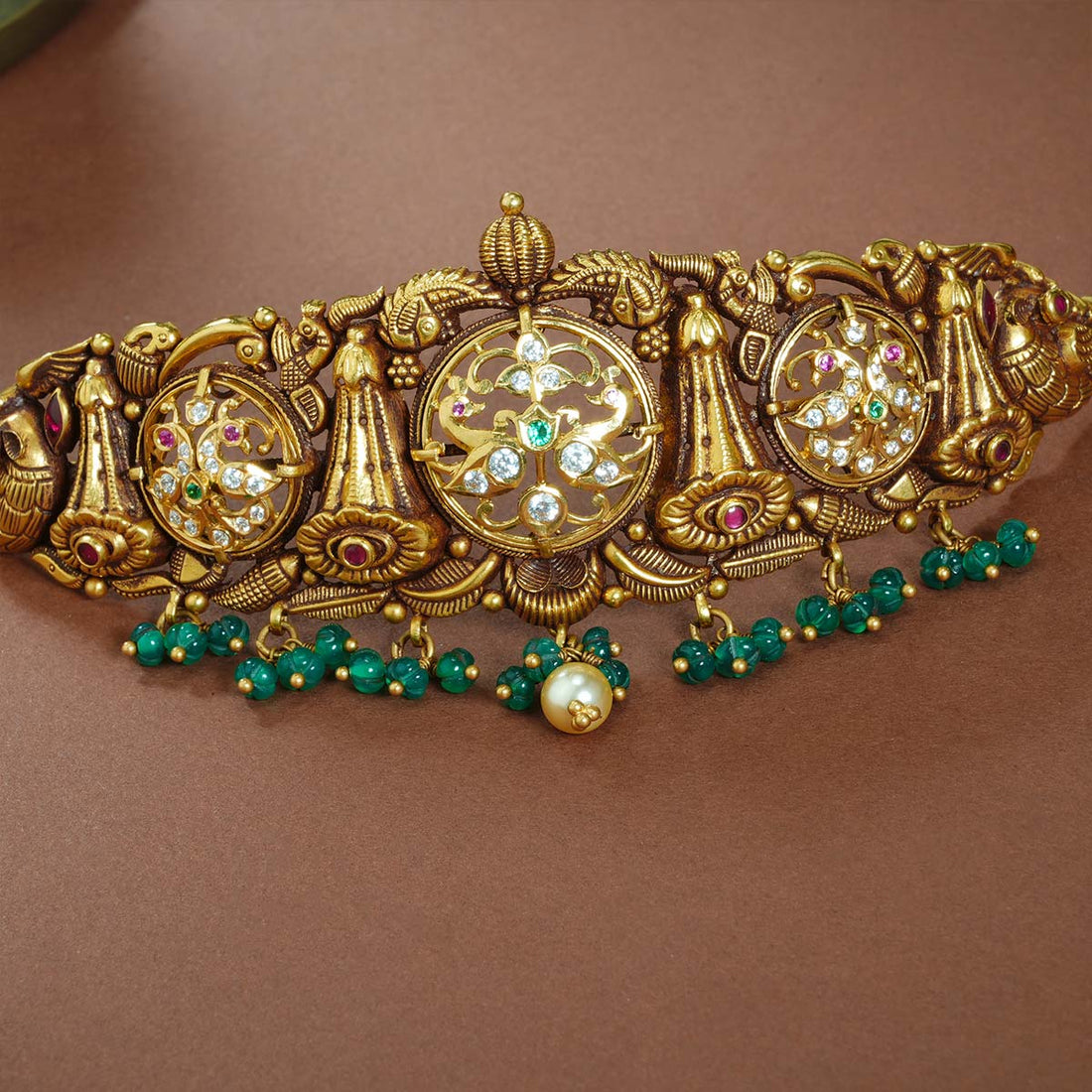 Auric Allure Choker