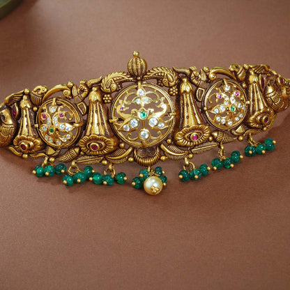 Auric Allure Choker