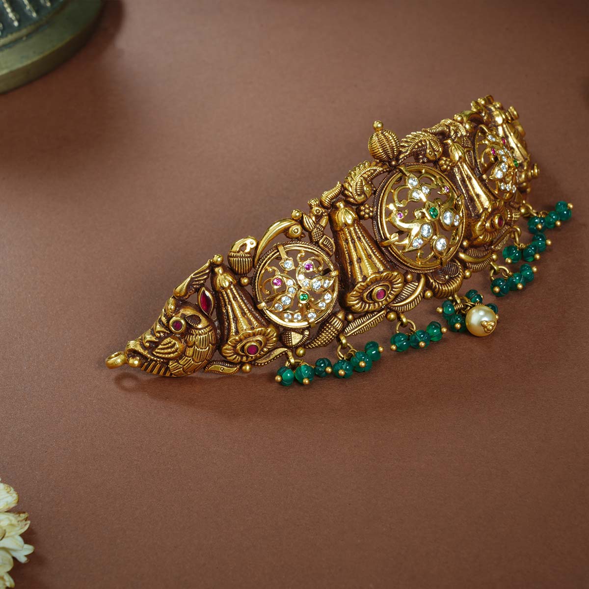 Auric Allure Choker