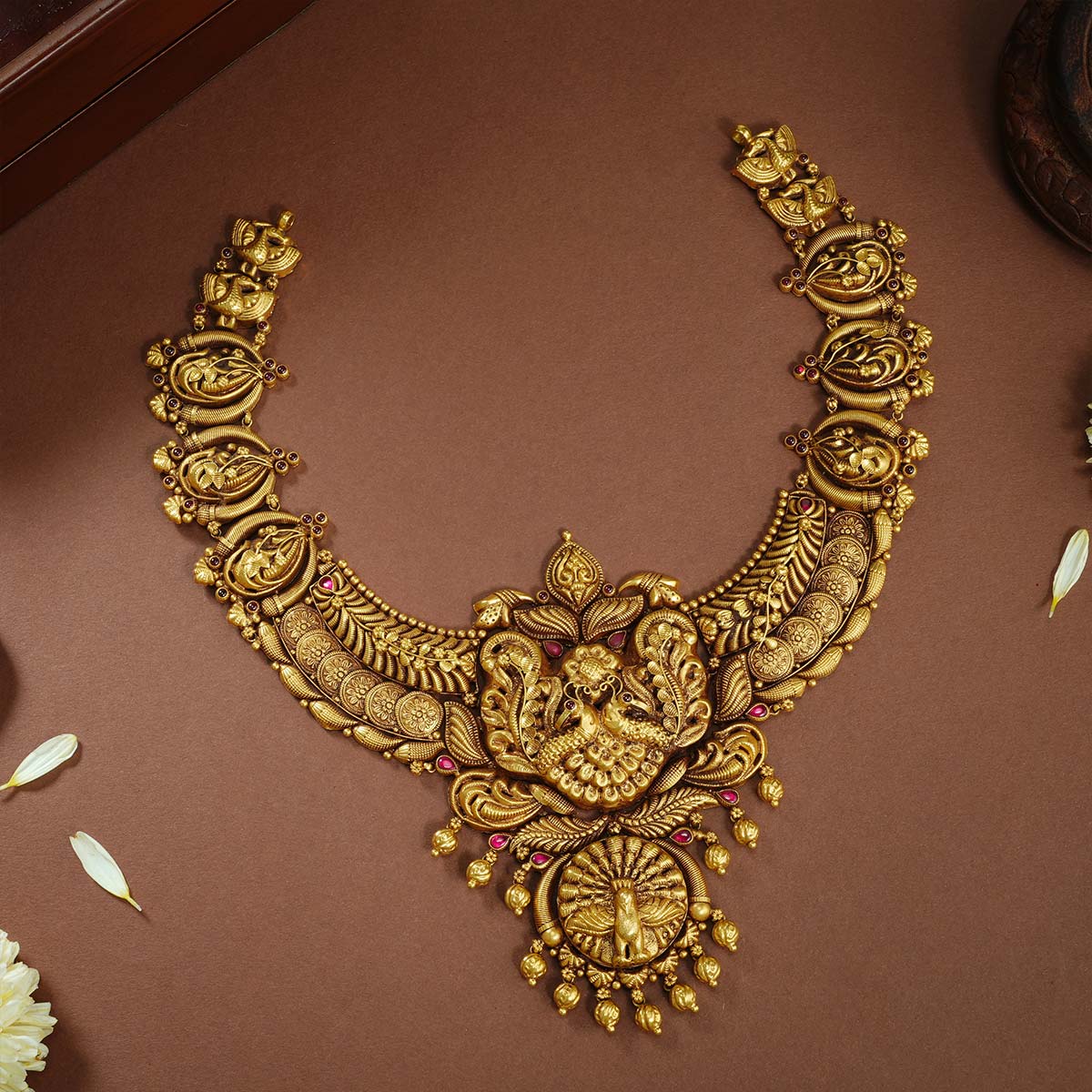 Nikarika Nagas Short Necklace