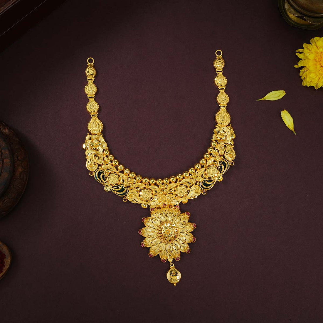 Aaradhya Short Necklace