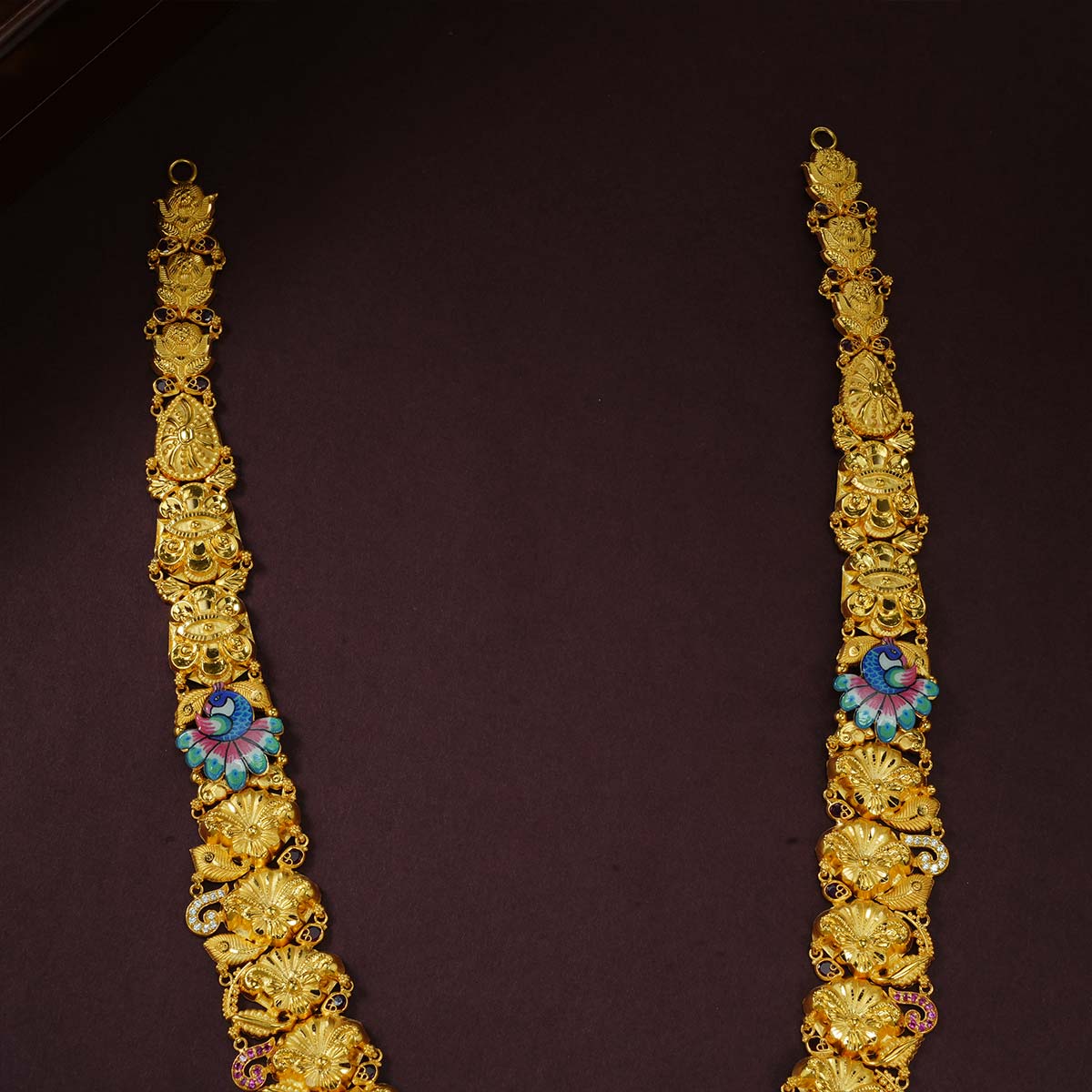 Keshavarthini Long Necklace