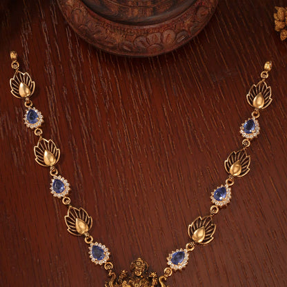 Daphne Short Necklace