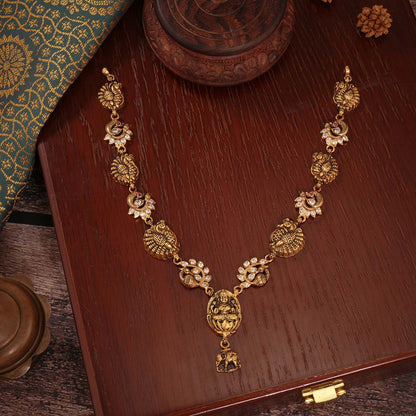 Veronica Short Necklace
