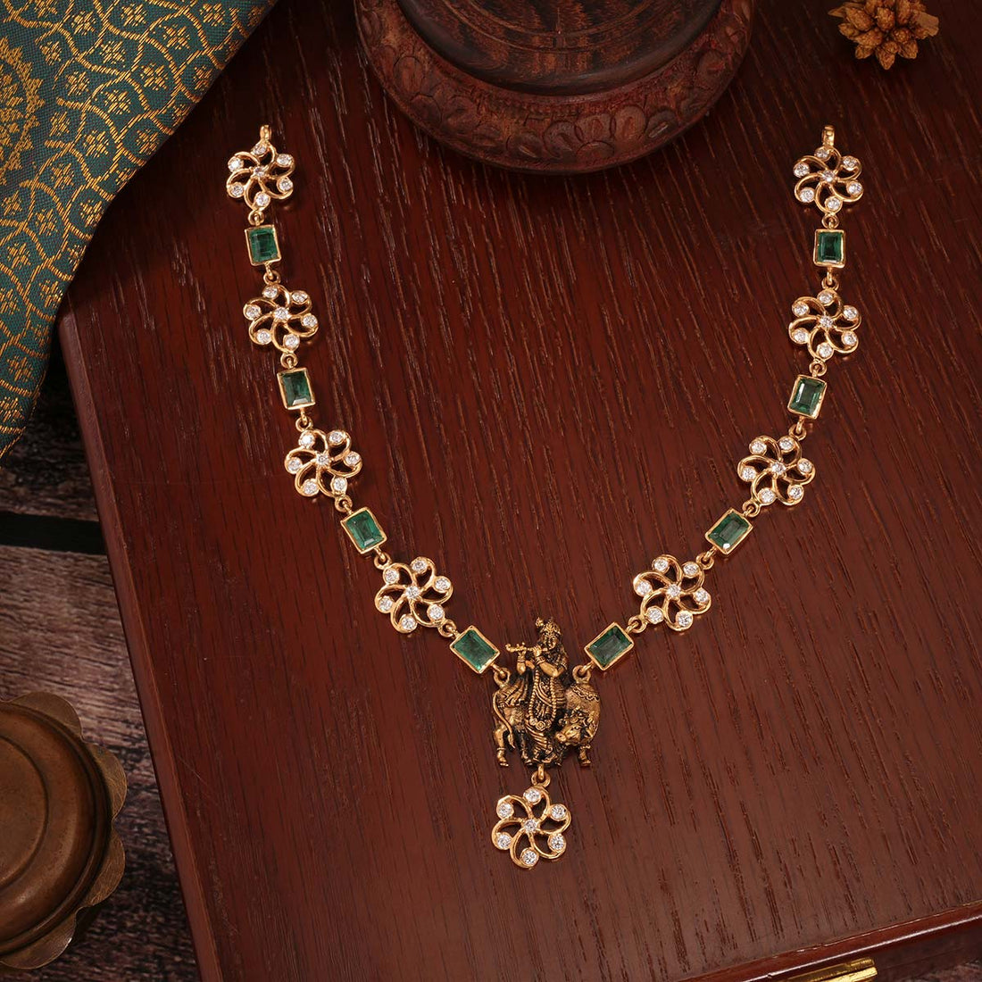 Myrabelle Short Necklace