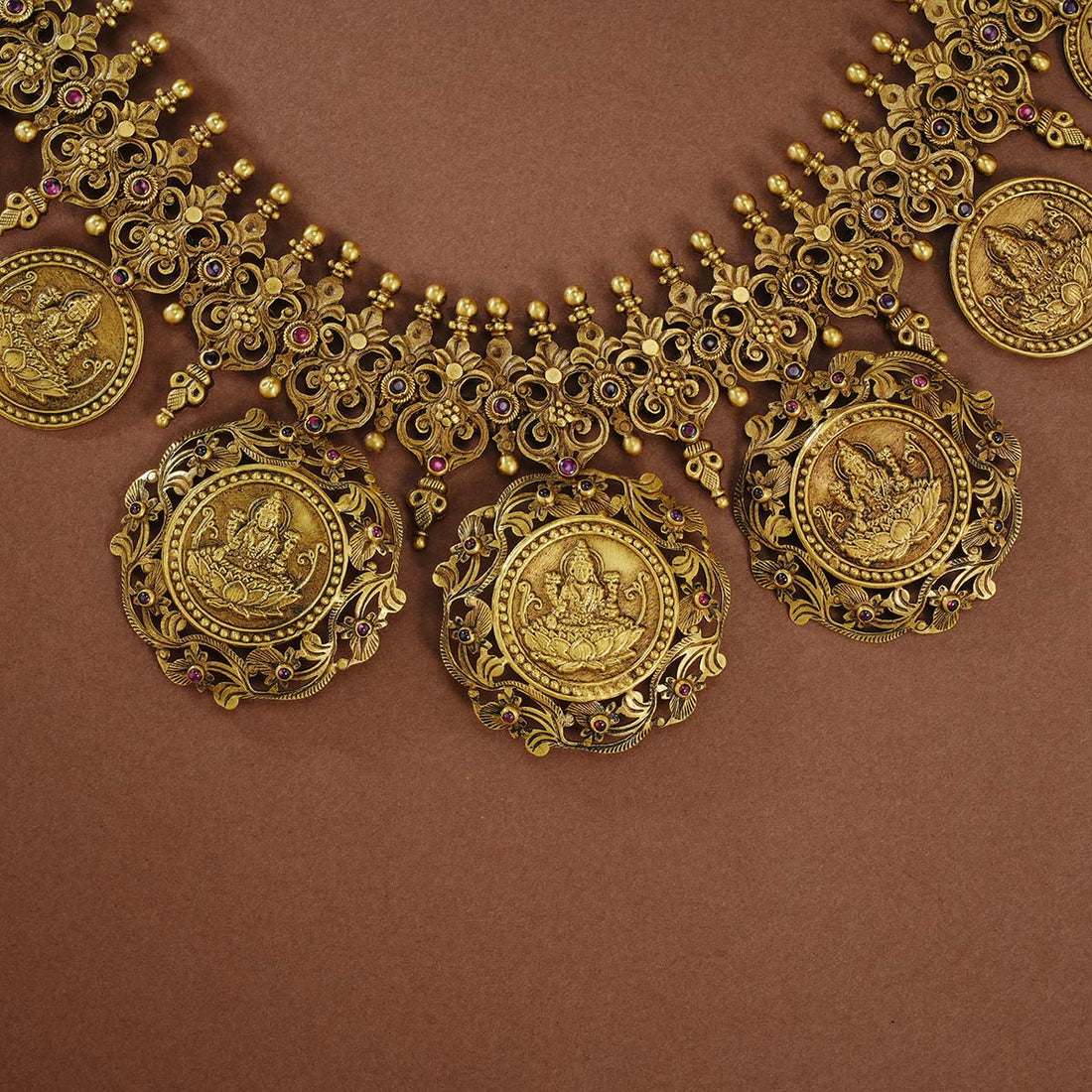 Deepthi Short Necklace