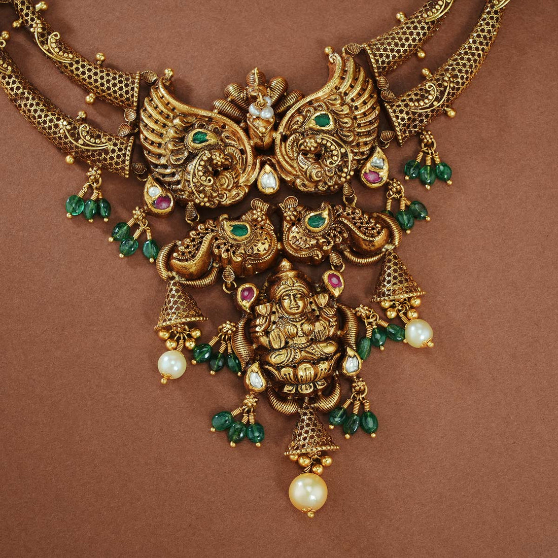 Rashikha Short Necklace