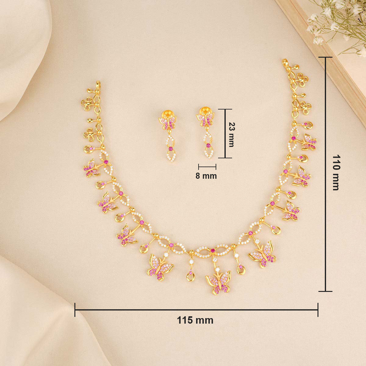 Carmin Short Necklace Set