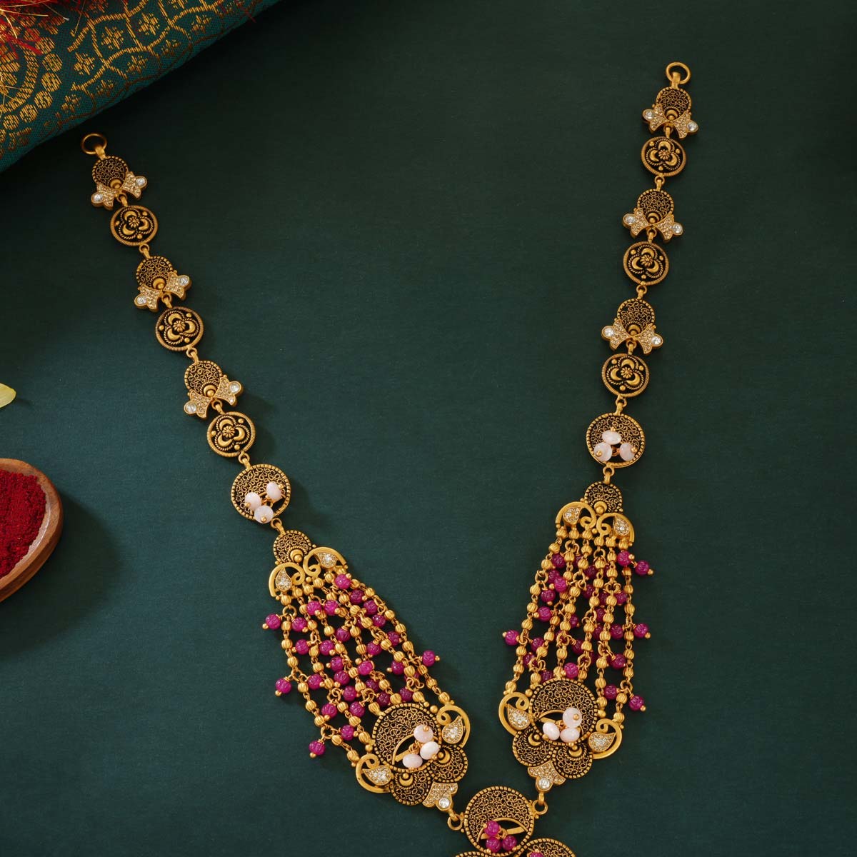 Sananda Antique Necklace set
