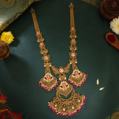 Kaushiki Antique Necklace set