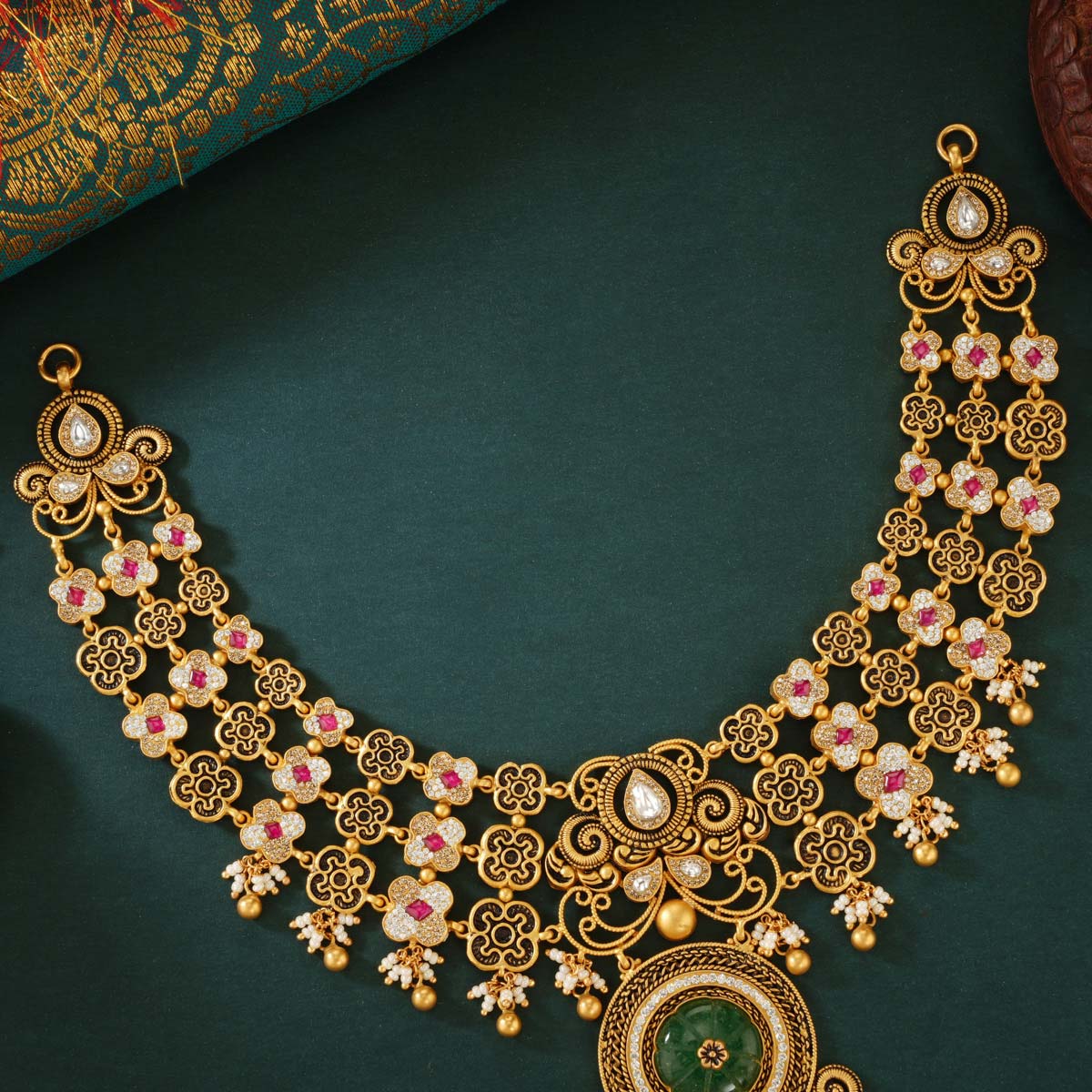 Amithva Short Necklace Set