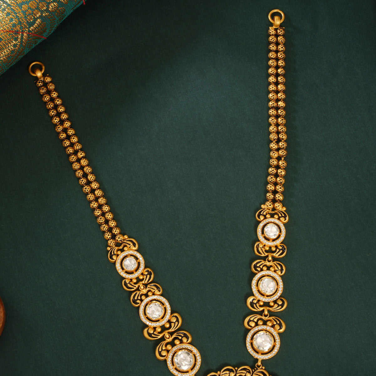 Bhavinya Short Necklace Set