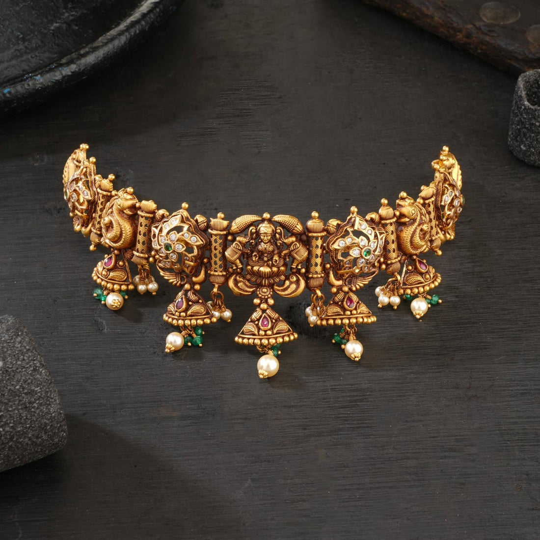 Nikisha Antique Choker