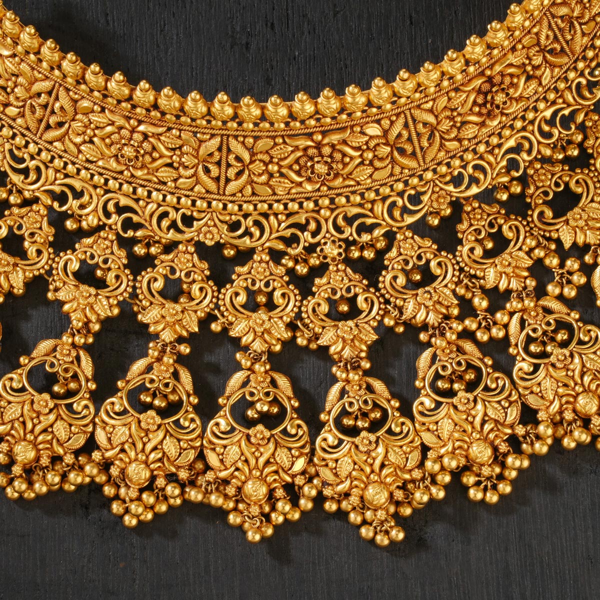 Swasthika Antique Choker
