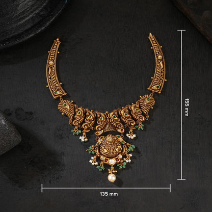 Riyaanika Short Necklace