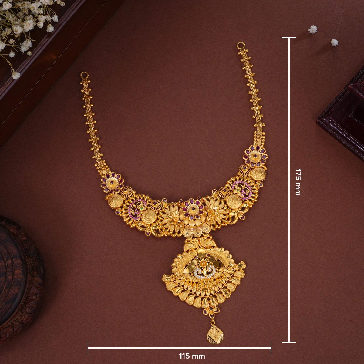 Yamuna Short Necklace