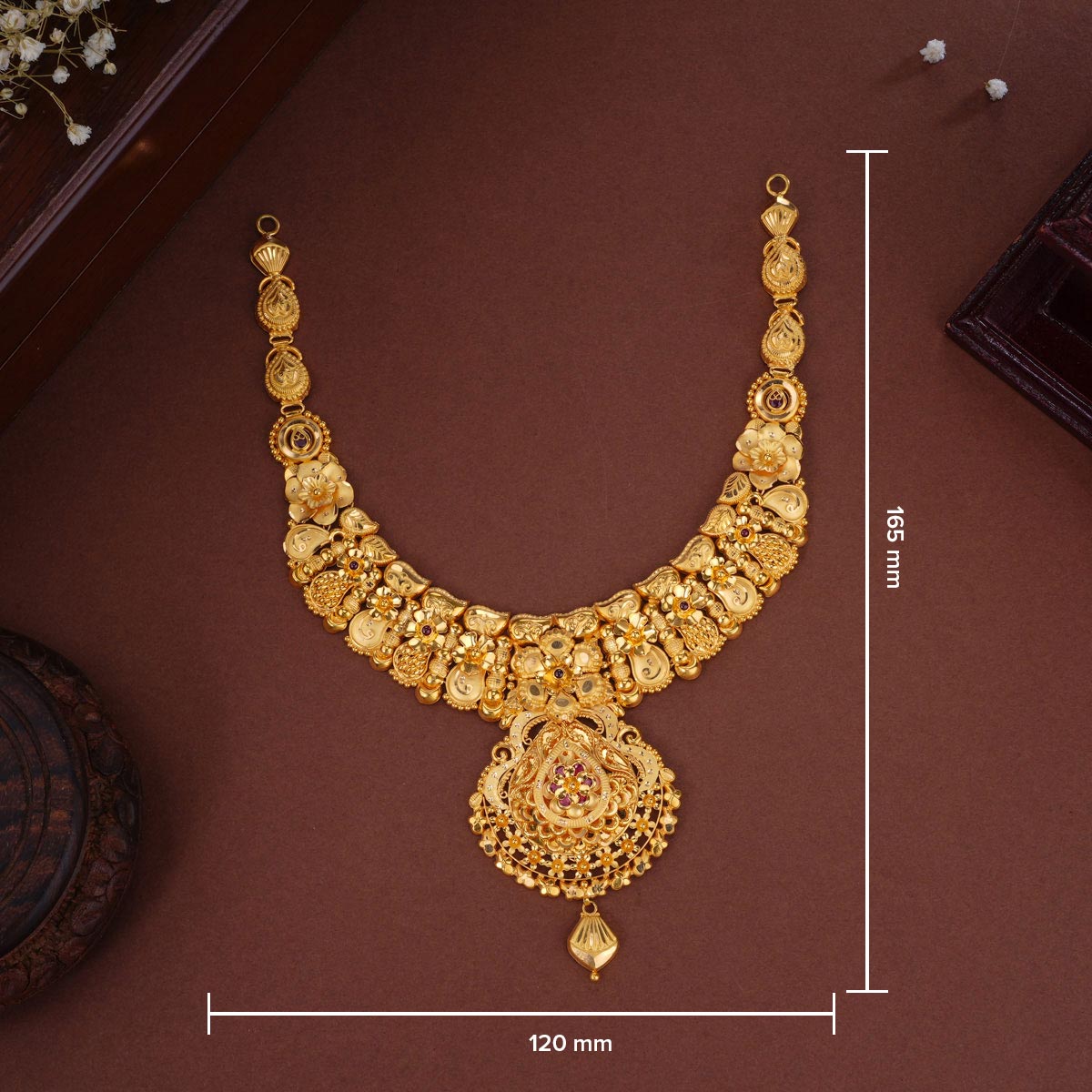 Janani Short Necklace