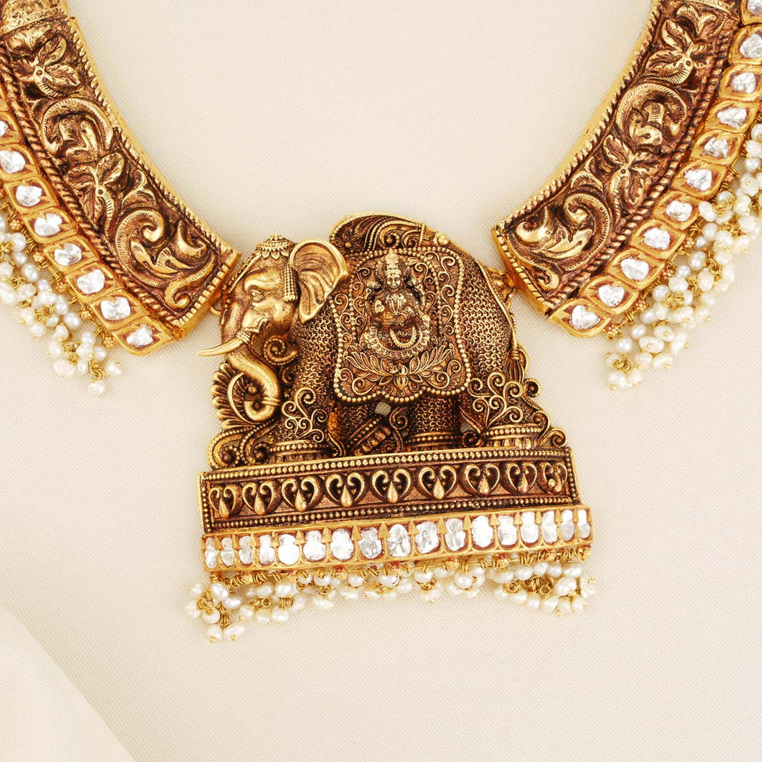Grand Look Short Necklace