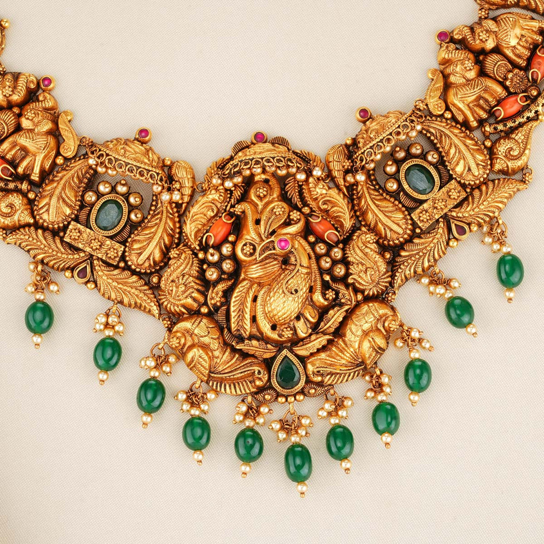 Stunning Short Necklace