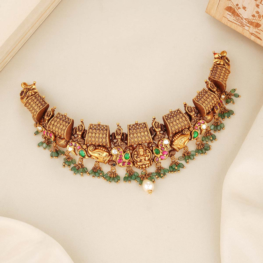 Traditional Choker Necklace