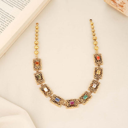 Stunning Short Necklace
