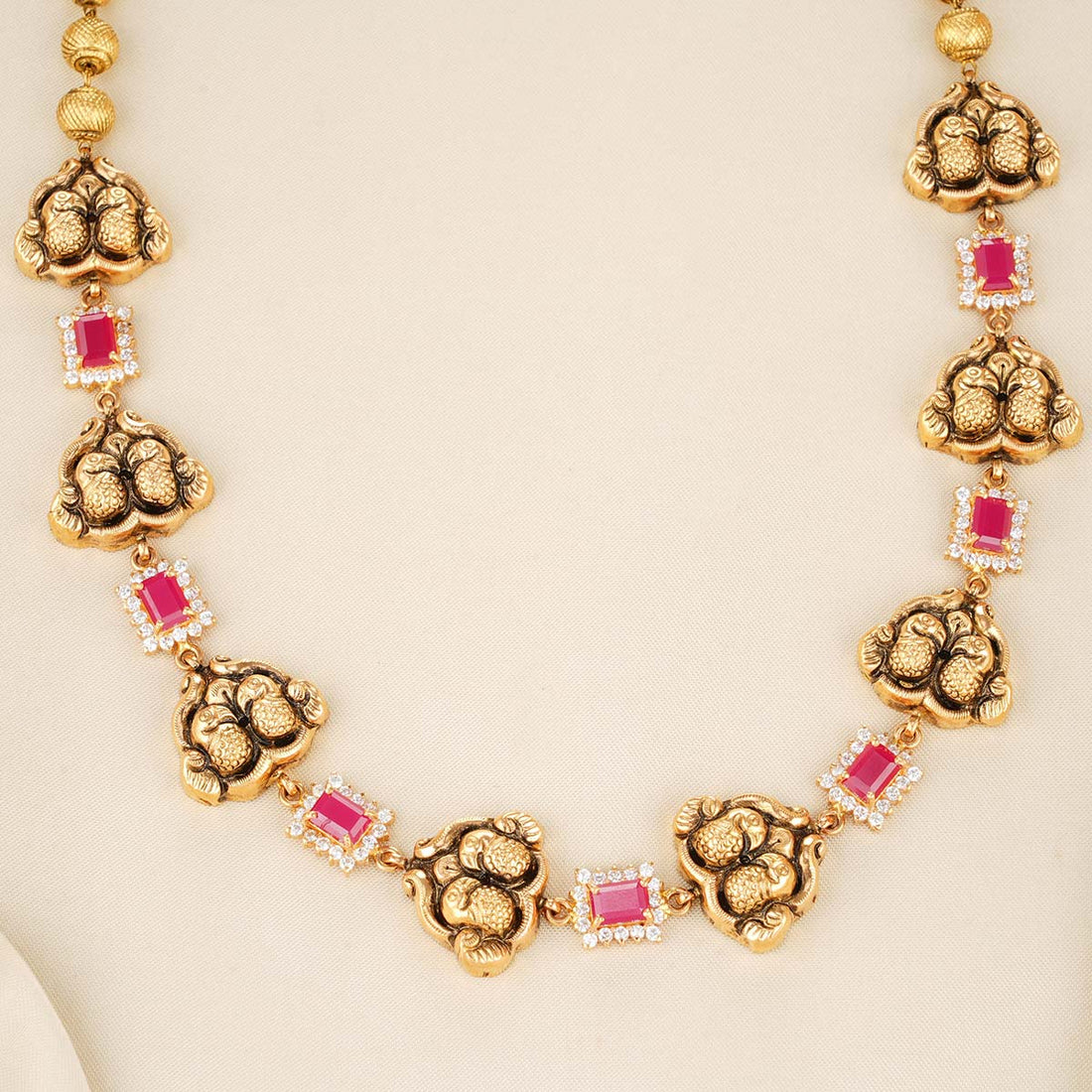 Stylish Look Long Necklace