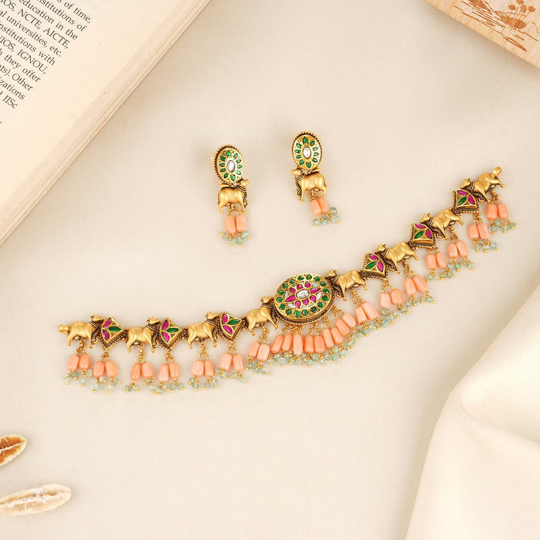 Imperial Chocker