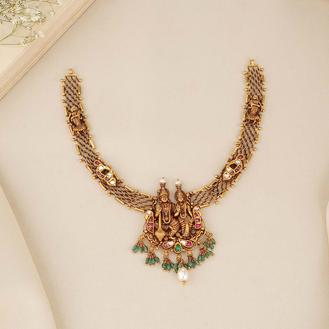Divine Nagas Short Necklace