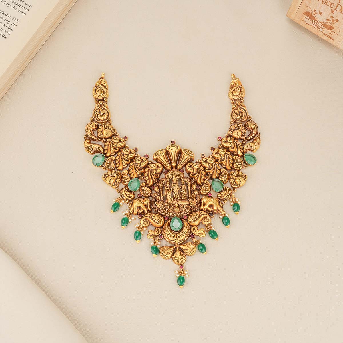 Amazing Divine Nagas Short Necklace