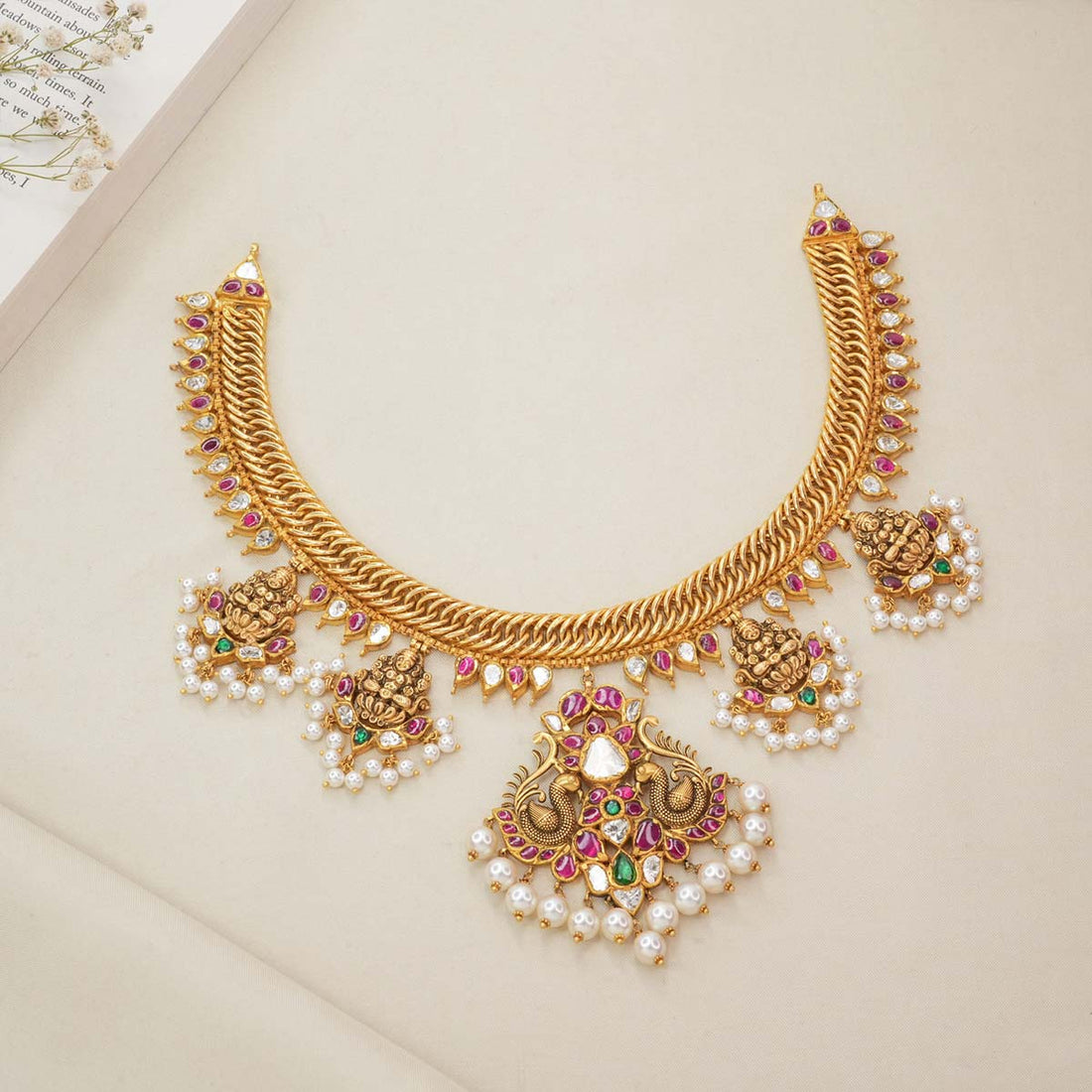 Facinate Nagas Short Necklace