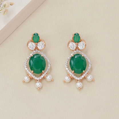 Sara Short Necklace Set