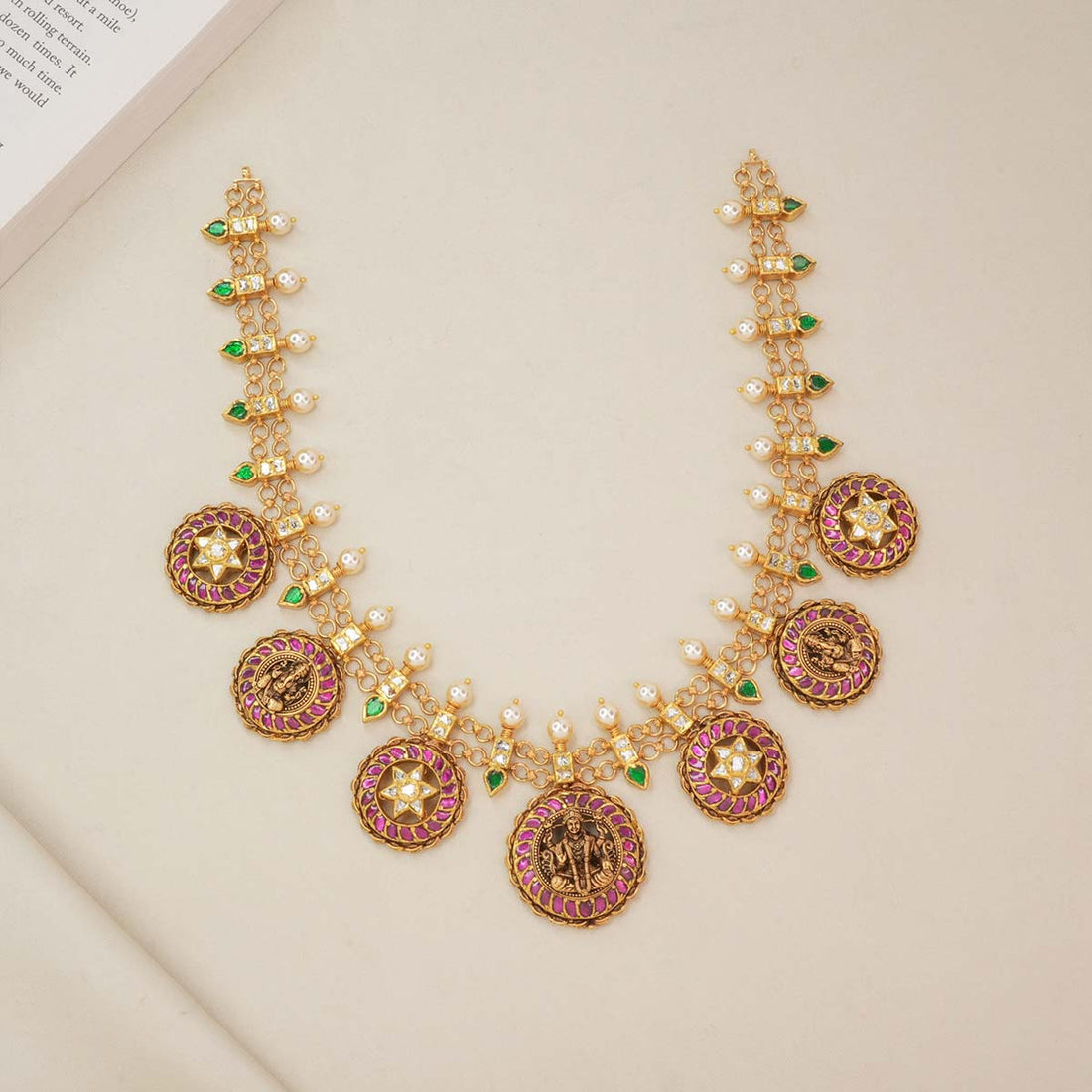 Dhakshini Nagas Short Necklace