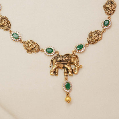 Artistic Short Necklace