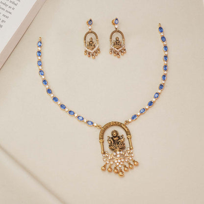 Varshika Short Necklace Set