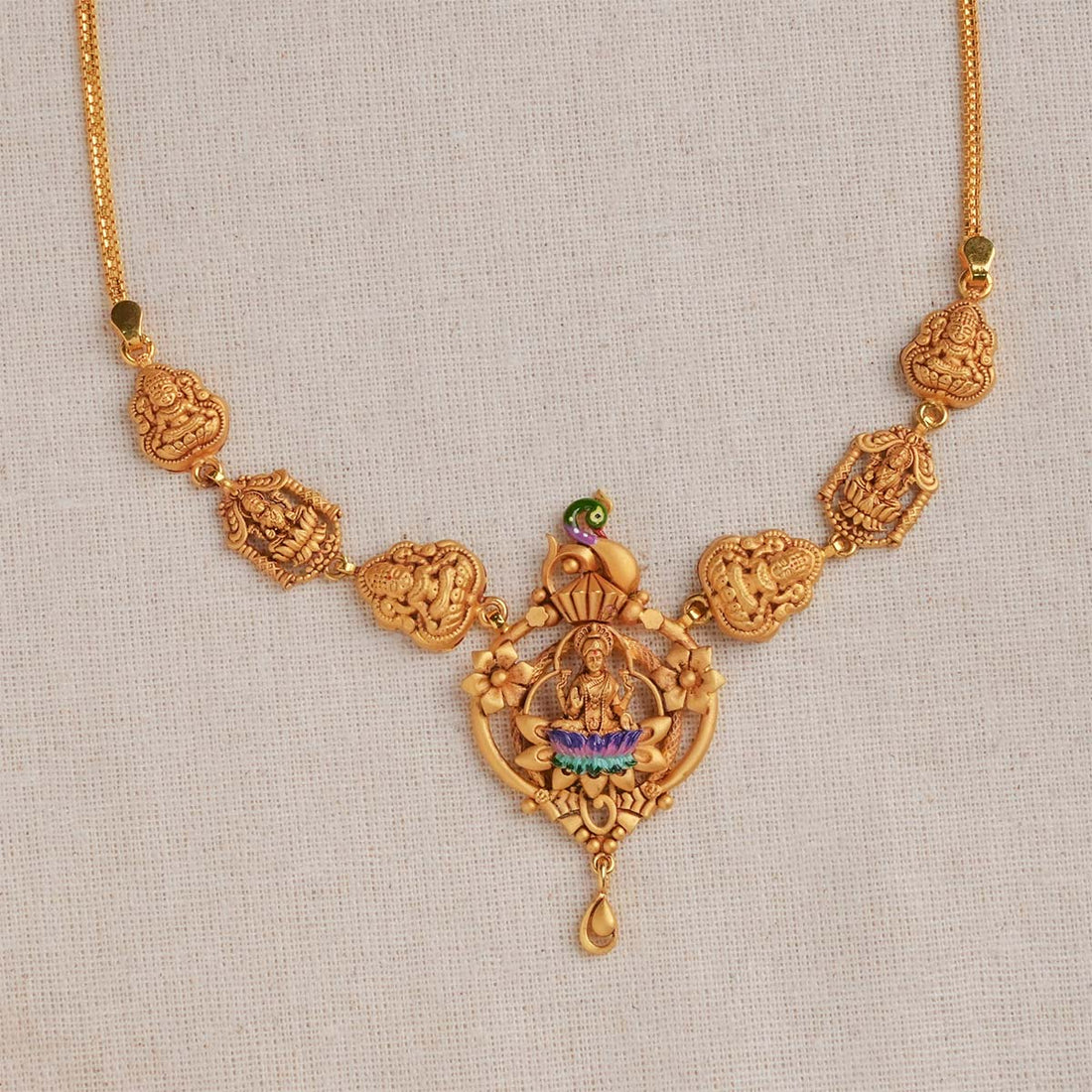 Sitting Lakshmi Short Necklace