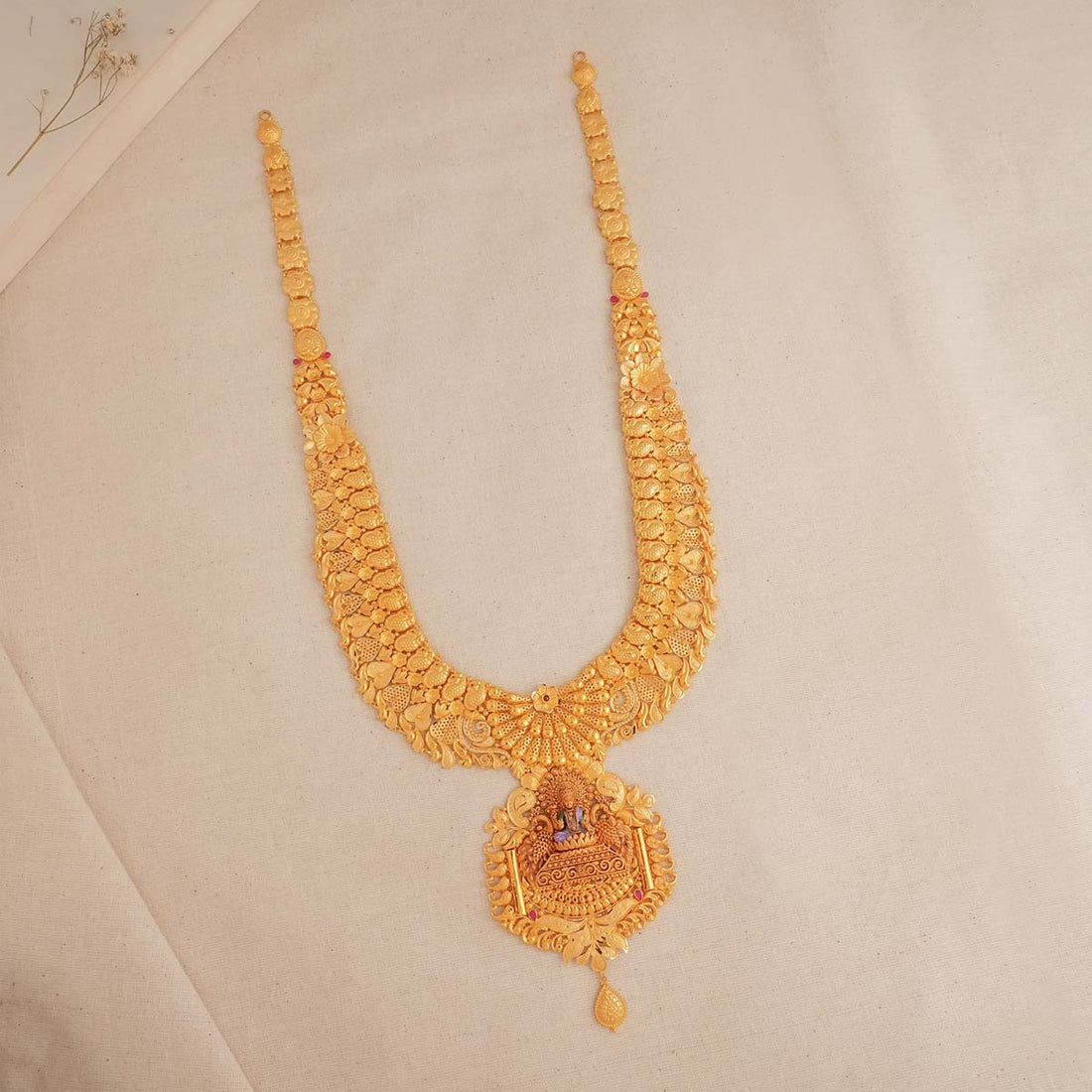 Grand Look Long Necklace
