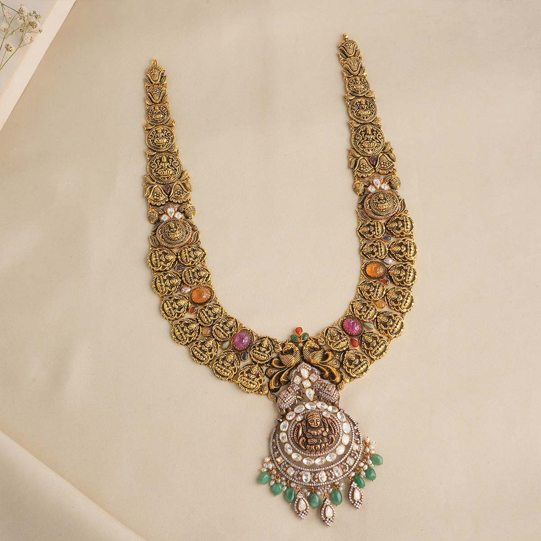 Admirable Nagas Victorian  Necklace
