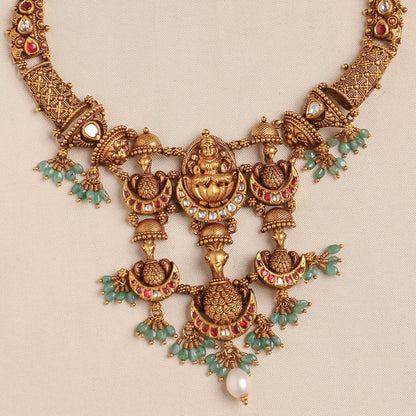 Pravyasri Antique Short Necklace