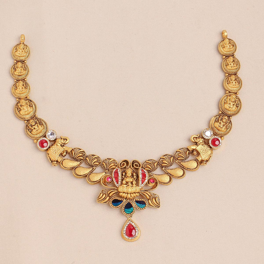 Gorgeous Look Antique Nagas Short Necklace