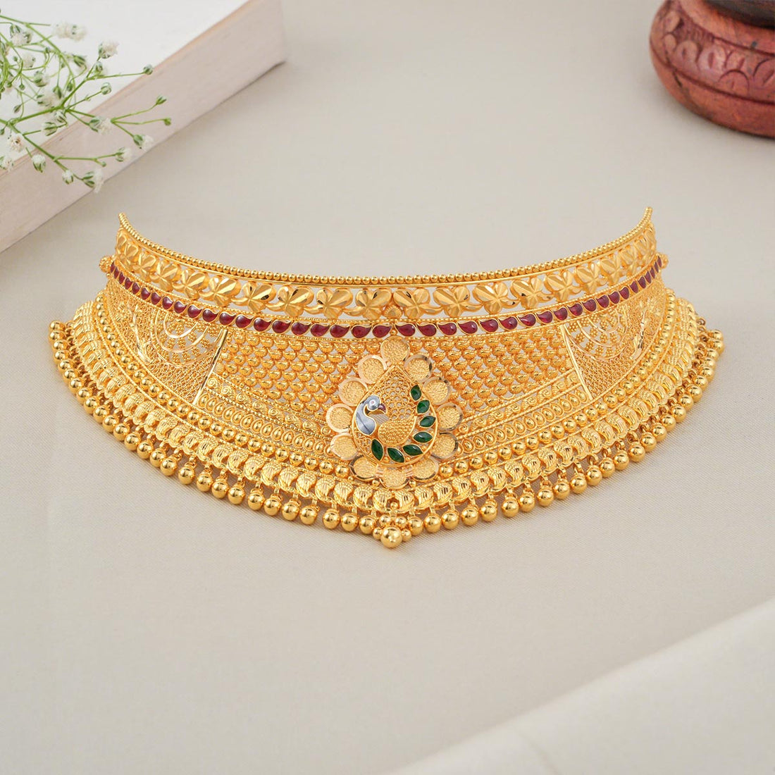 Stunning Gold Choker
